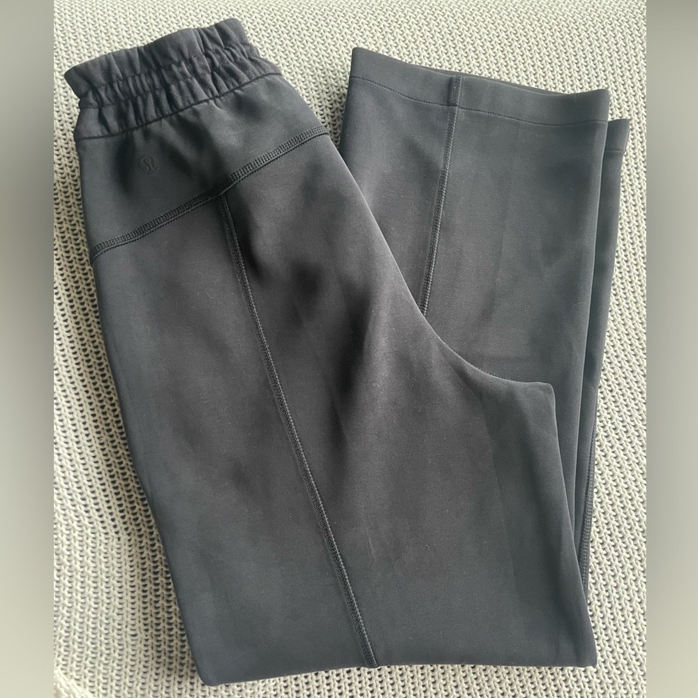 Lululemon high rise Softstreme pants